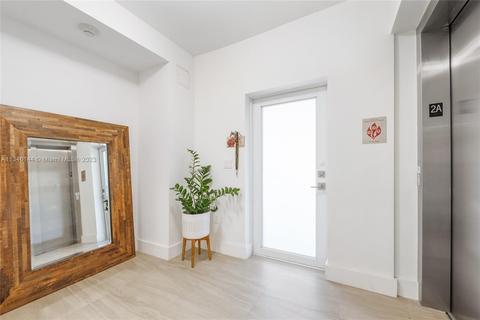 120 Salamanca Ave #3A, Coral Gables, FL 33134