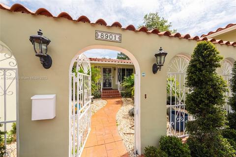 8901 NE 9th Ct, Miami, FL 33138