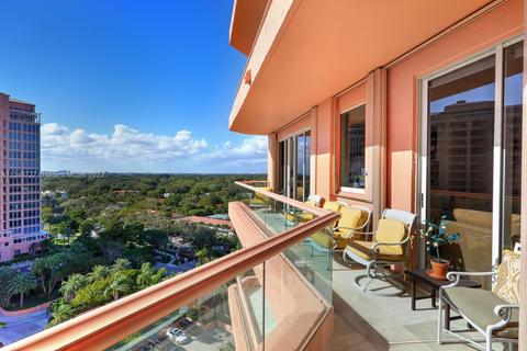 10 Edgewater Dr #11F, Coral Gables, FL 33133