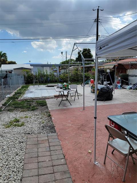 320 E 65th St, Hialeah, FL 33013 photo 14
