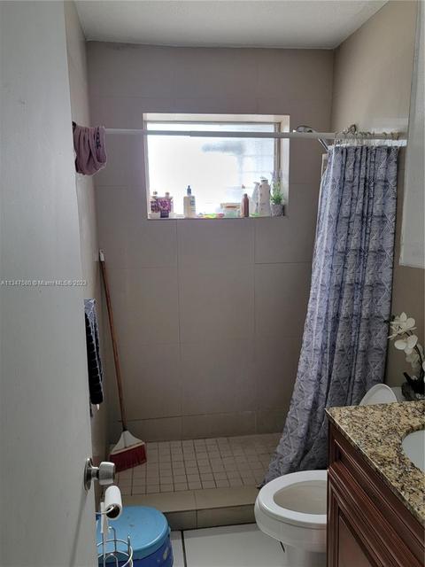 320 E 65th St, Hialeah, FL 33013 photo 9