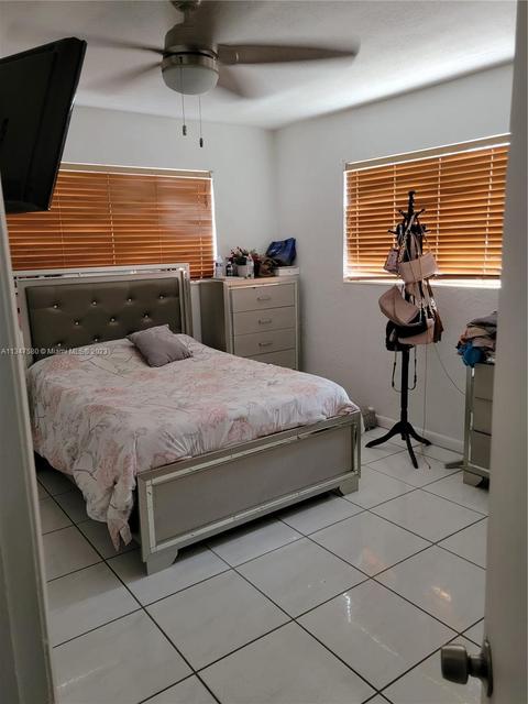 320 E 65th St, Hialeah, FL 33013 photo 8