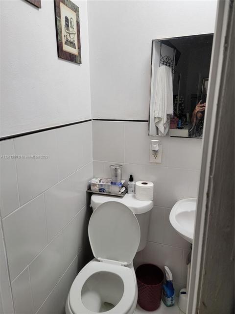 320 E 65th St, Hialeah, FL 33013 photo 6