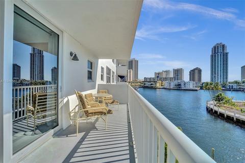 137 Golden Isles Dr #404, Hallandale Beach, FL 33009