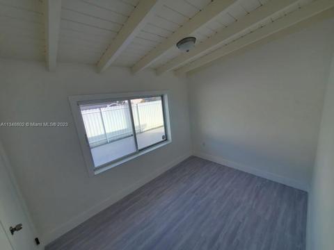 751 Hialeah Dr, Hialeah, FL 33010 photo 23