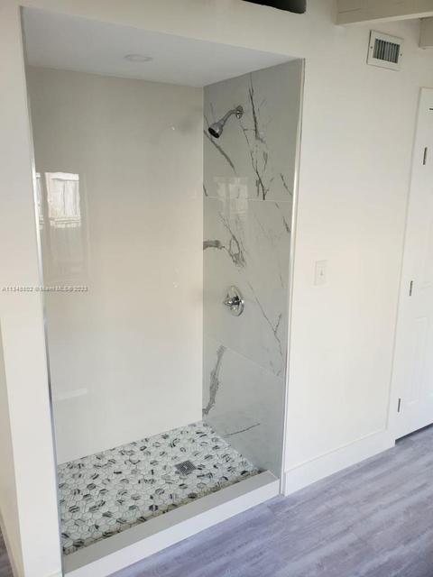 751 Hialeah Dr, Hialeah, FL 33010 photo 22