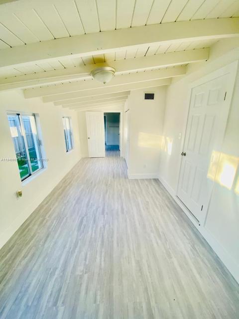 751 Hialeah Dr, Hialeah, FL 33010 photo 27