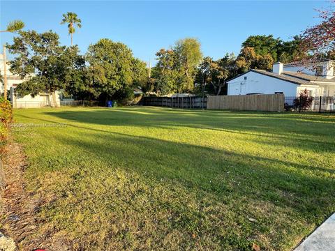 5969 NE 4th Ct, Miami, FL 33137