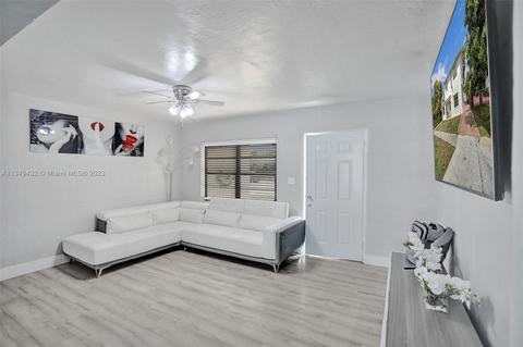 921 E 18th St, Hialeah, FL 33013 photo 52