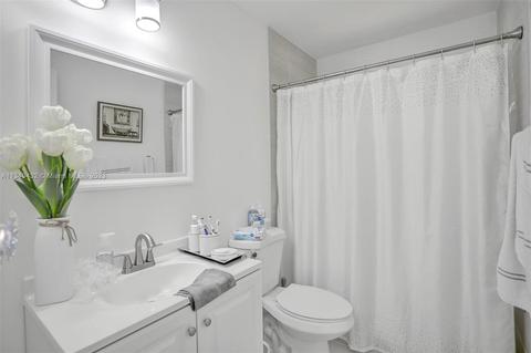 921 E 18th St, Hialeah, FL 33013 photo 20
