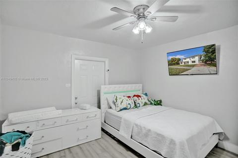 921 E 18th St, Hialeah, FL 33013 photo 60