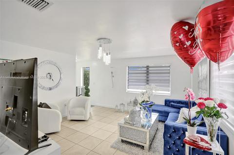 921 E 18th St, Hialeah, FL 33013 photo 10