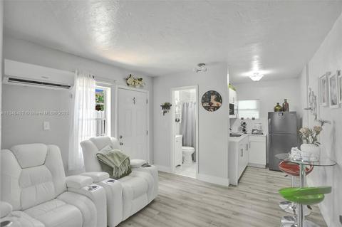 921 E 18th St, Hialeah, FL 33013 photo 45