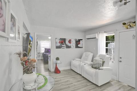 921 E 18th St, Hialeah, FL 33013 photo 43