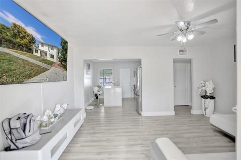 921 E 18th St, Hialeah, FL 33013 photo 50