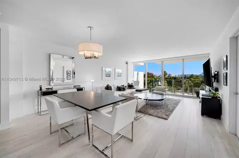 1201 20th St #407, Miami Beach, FL 33139