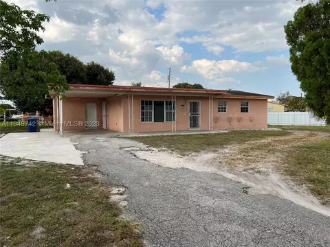 4291 NW 178th Dr, Miami Gardens, FL 33055 photo 1
