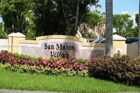 6962 NW 179th St #203-6, Hialeah, FL 33015