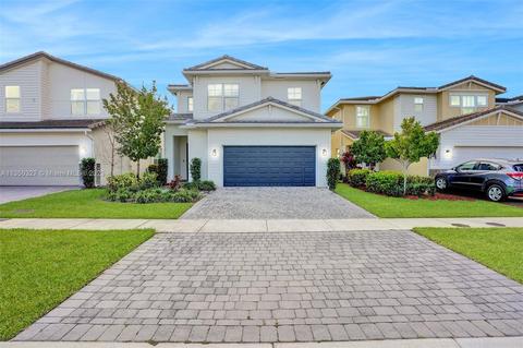 1100 Veleiros Blvd, Lighthouse Point, FL 33064