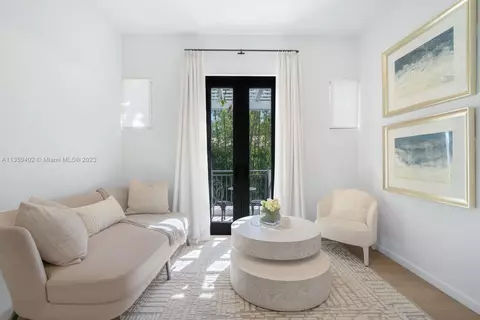 815 E Dilido Dr, Miami Beach, FL 33139