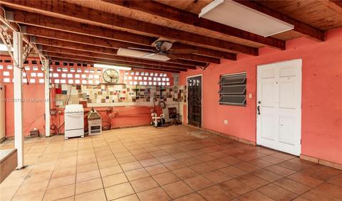 501 E 8th St, Hialeah, FL 33010 photo 7