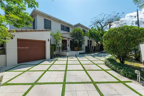 4357 Nautilus Dr, Miami Beach, FL 33140
