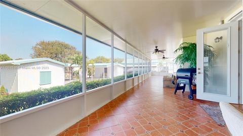 2042 Hunter Rd, Okeechobee, FL 34974 photo 17