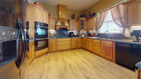 2042 Hunter Rd, Okeechobee, FL 34974 photo 11