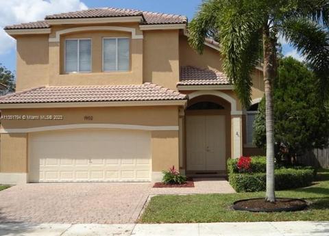 1902 SE 14th Cir, Homestead, FL 33035