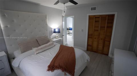 901 E 14th Pl, Hialeah, FL 33010 photo 5