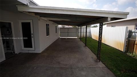 901 E 14th Pl, Hialeah, FL 33010 photo 11