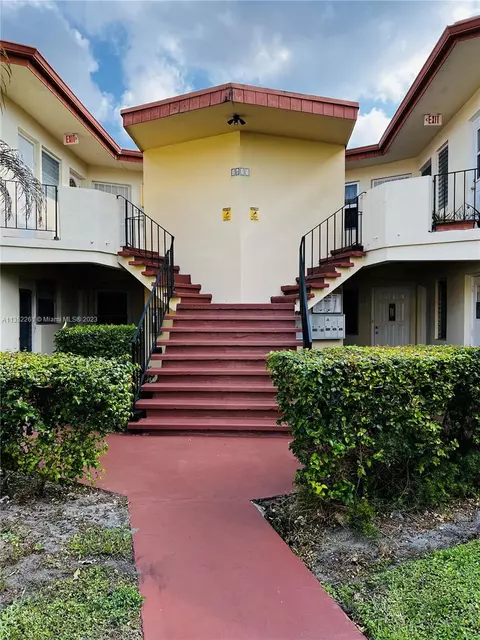 1631 NE Miami Gardens Dr #231, Miami, FL 33179