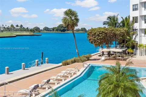 9100 W Bay Harbor Dr #2-D, Bay Harbor Islands, FL 33154