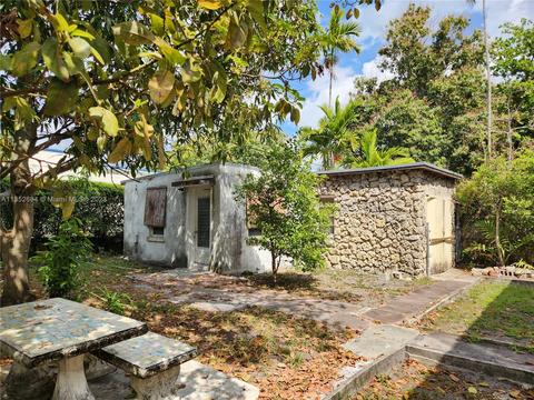 1663 SW 13th St, Miami, FL 33145 photo 25