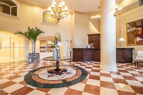 20000 E Country Club Dr #403, Aventura, FL 33180