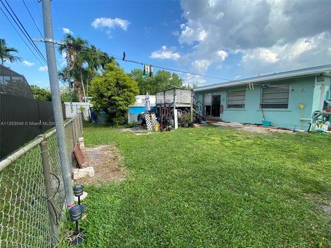 529 W 45th Pl, Hialeah, FL 33012 photo 12