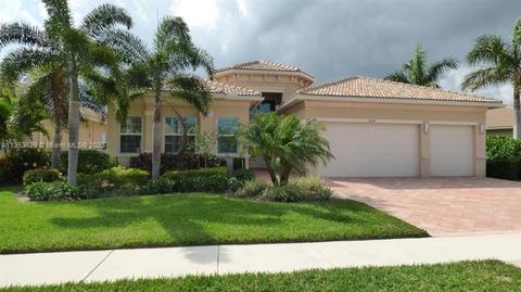 12114 Glacier Bay Dr, Boynton Beach, FL 33473