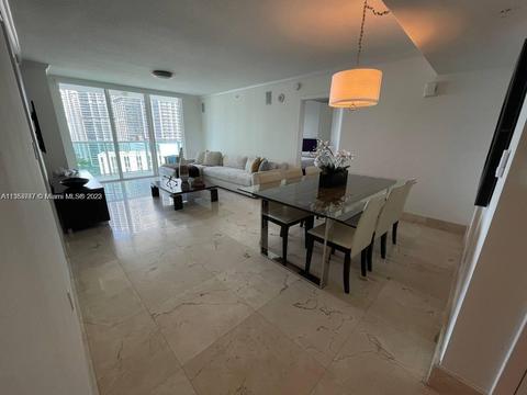 31 SE 5th St #1908, Miami, FL 33131 photo 9