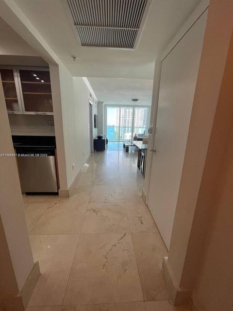 31 SE 5th St #1908, Miami, FL 33131 photo 11