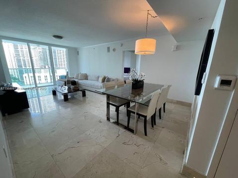 31 SE 5th St #1908, Miami, FL 33131 photo 10
