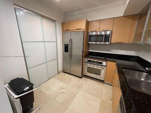 31 SE 5th St #1908, Miami, FL 33131 photo 5