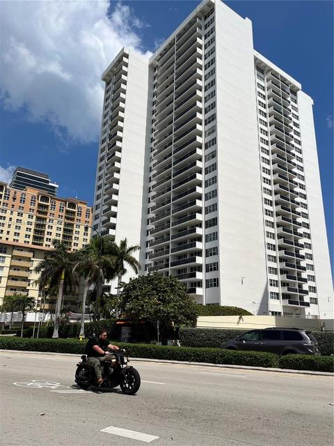 3140 S Ocean Dr #408, Hallandale Beach, FL 33009