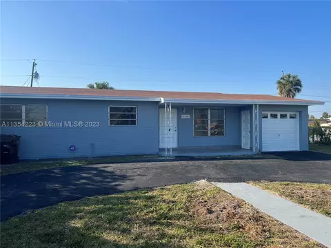 1298 W 78th Ter, Hialeah, FL 33014 photo 1