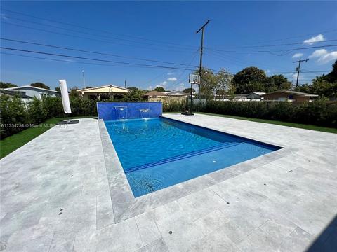 235 E 11th St, Hialeah, FL 33010 photo 2
