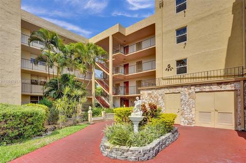 2801 Somerset Dr #306, Lauderdale Lakes, FL 33311