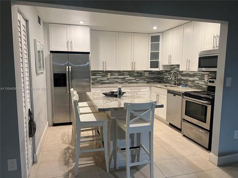 770 NE 199th St #102F, Miami, FL 33179