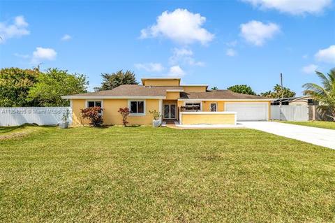 18690 SW 128th Ct, Miami, FL 33177