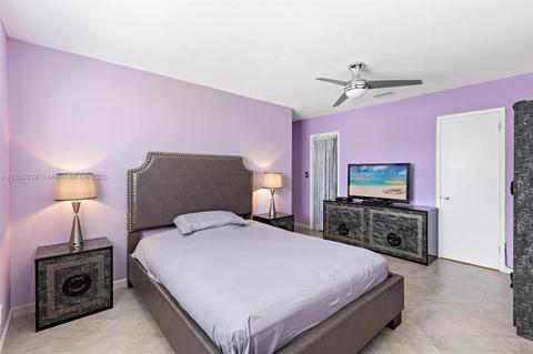 230 SE 3rd Ter, Dania Beach, FL 33004 photo 9