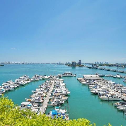1717 N Bayshore Dr #A-1041, Miami, FL 33132