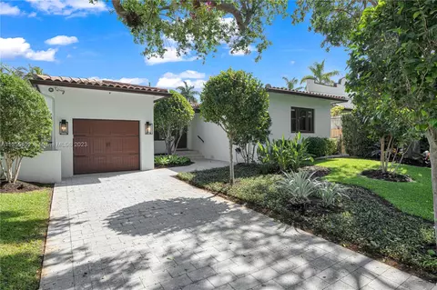 3531 Vista Ct, Miami, FL 33133